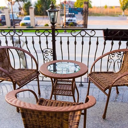 Bragadiru Hotel Giuliano מראה חיצוני תמונה