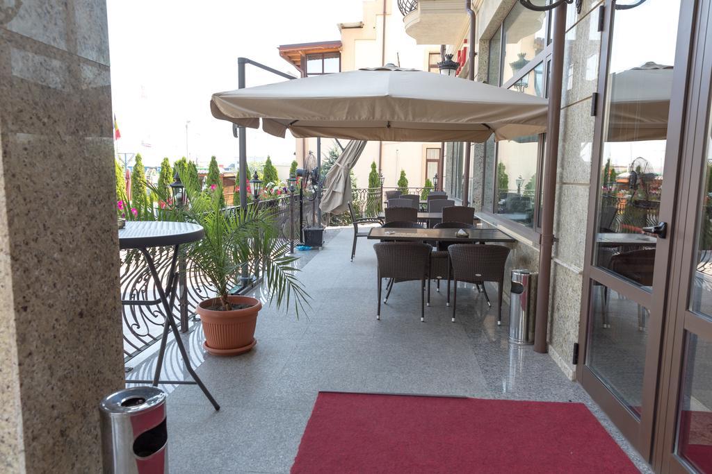 Bragadiru Hotel Giuliano מראה חיצוני תמונה