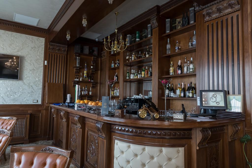 Bragadiru Hotel Giuliano מראה חיצוני תמונה
