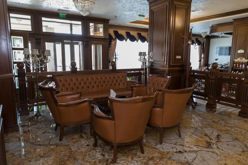 Bragadiru Hotel Giuliano מראה חיצוני תמונה